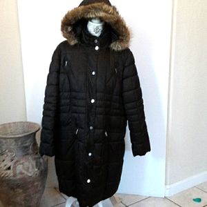 Laundry by Shelli Segal Hooded Puffer Coat